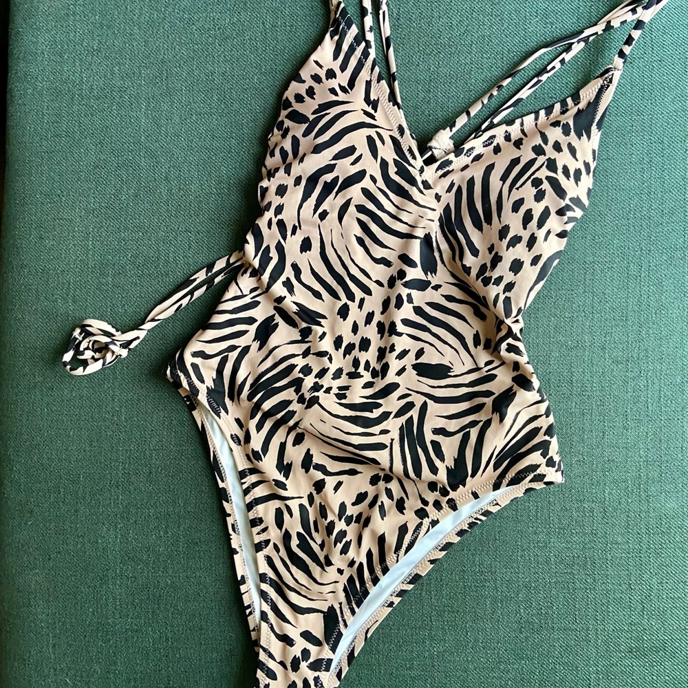 Leopard print one piece bathing suit